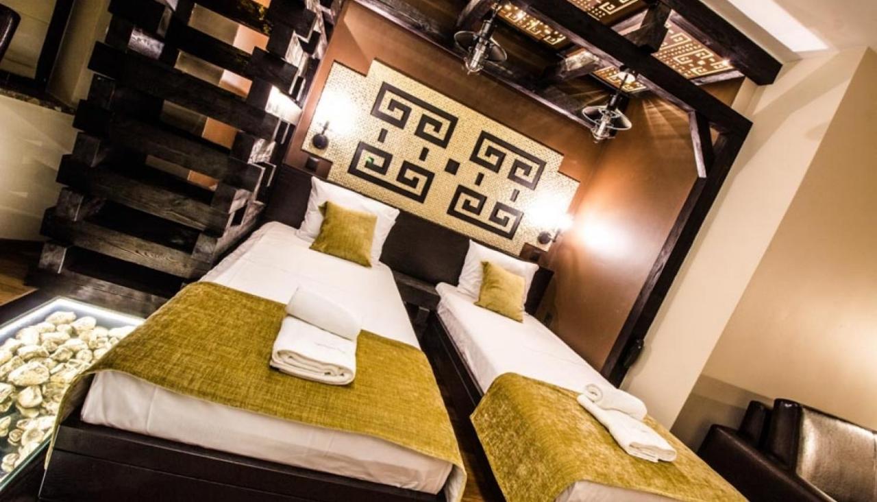 Lawendowy Zdroj Medycyna I Spa บุสโก-สดรูย ภายนอก รูปภาพ