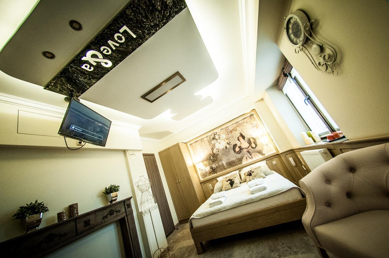 Lawendowy Zdroj Medycyna I Spa บุสโก-สดรูย ภายนอก รูปภาพ
