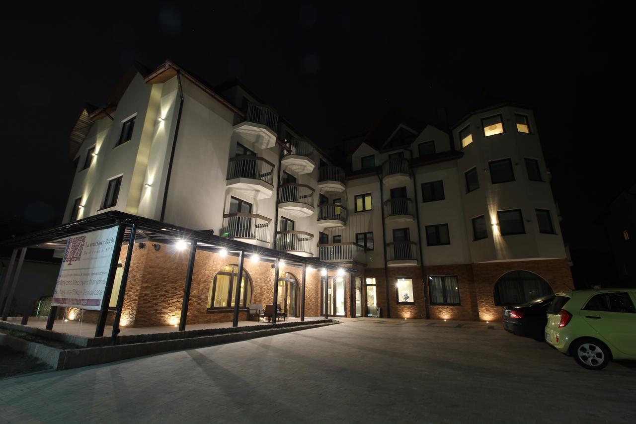 Lawendowy Zdroj Medycyna I Spa บุสโก-สดรูย ภายนอก รูปภาพ