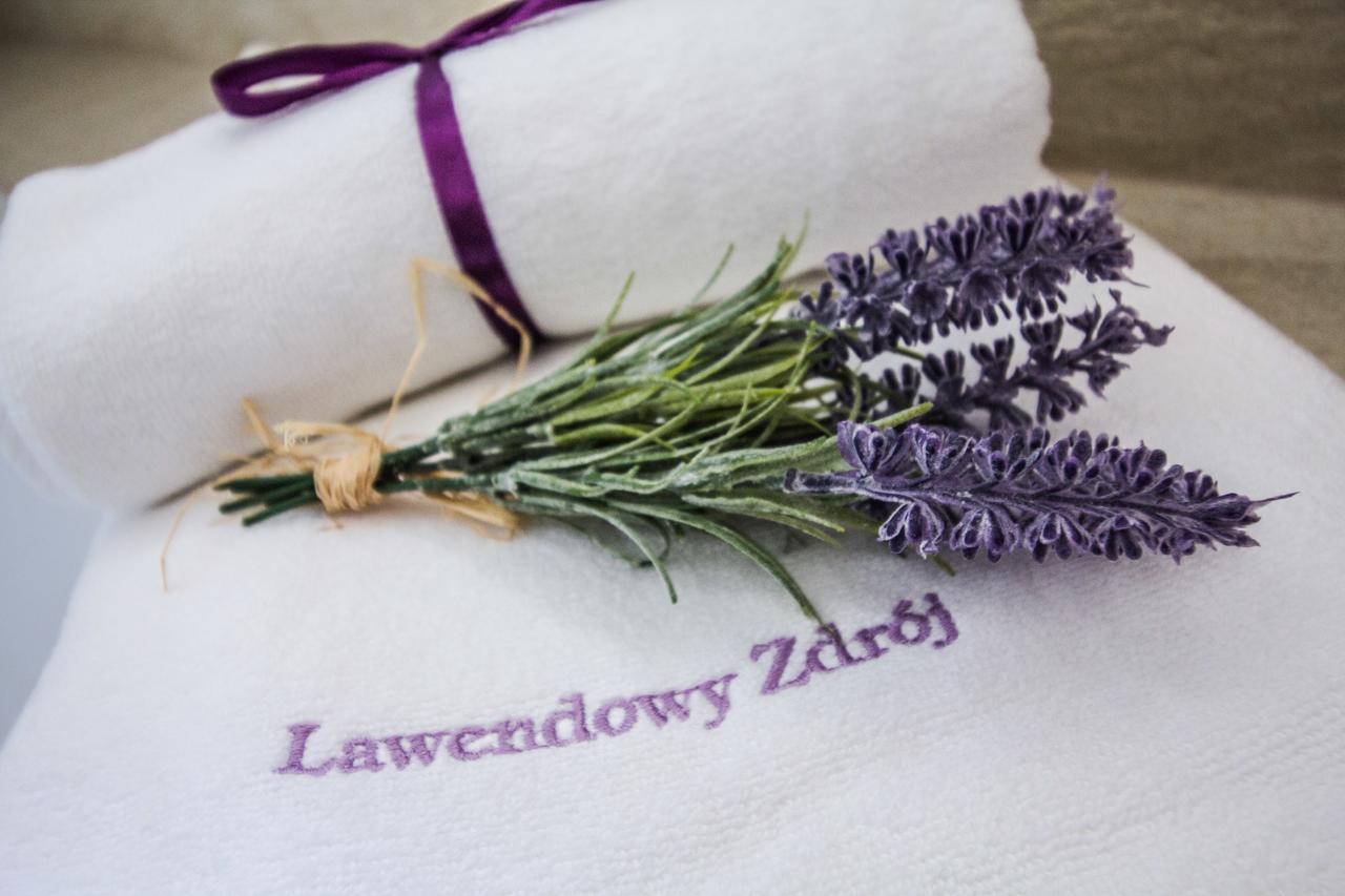 Lawendowy Zdroj Medycyna I Spa บุสโก-สดรูย ภายนอก รูปภาพ